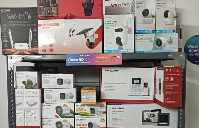 Showroom shelf with Wi-Fi cameras, video door phones and access control units